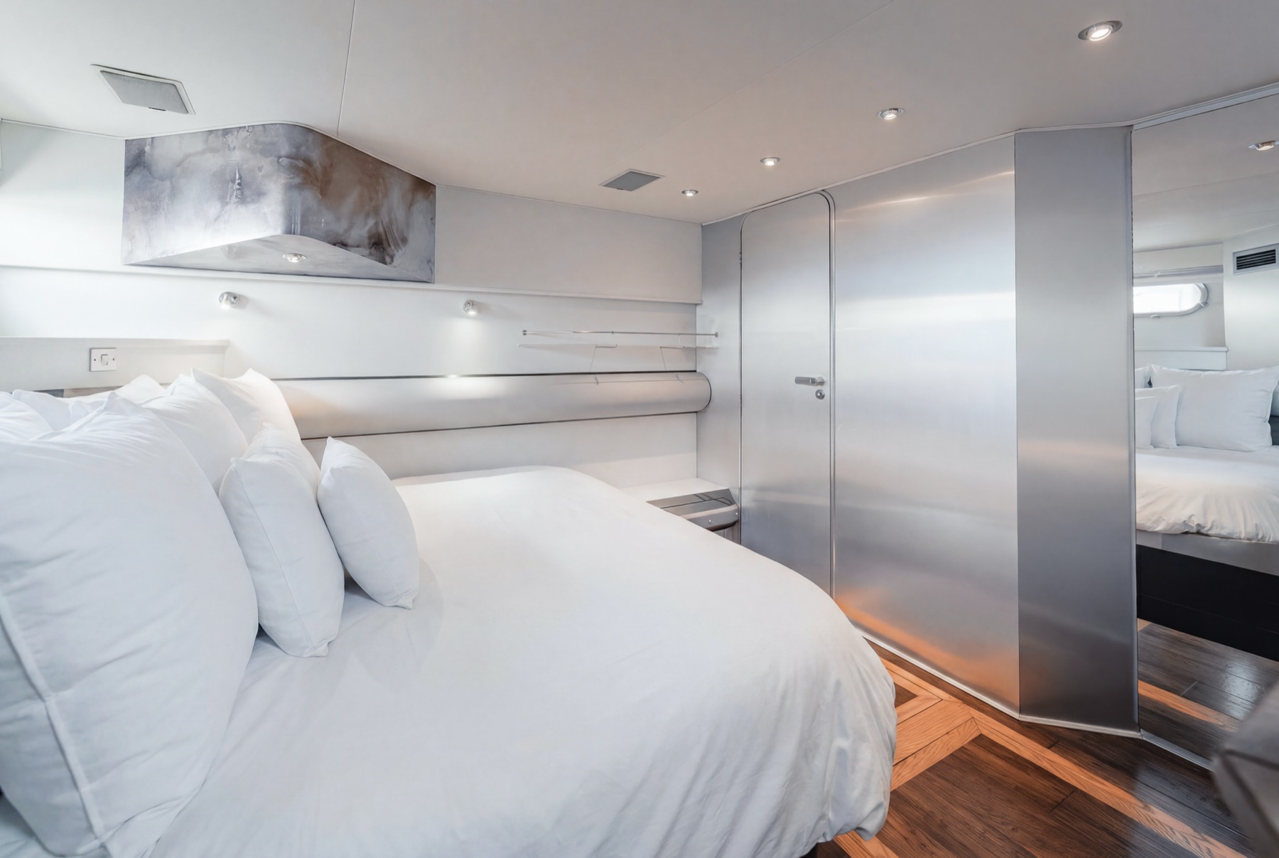 Valhalla Yacht Charters cabins photo 4